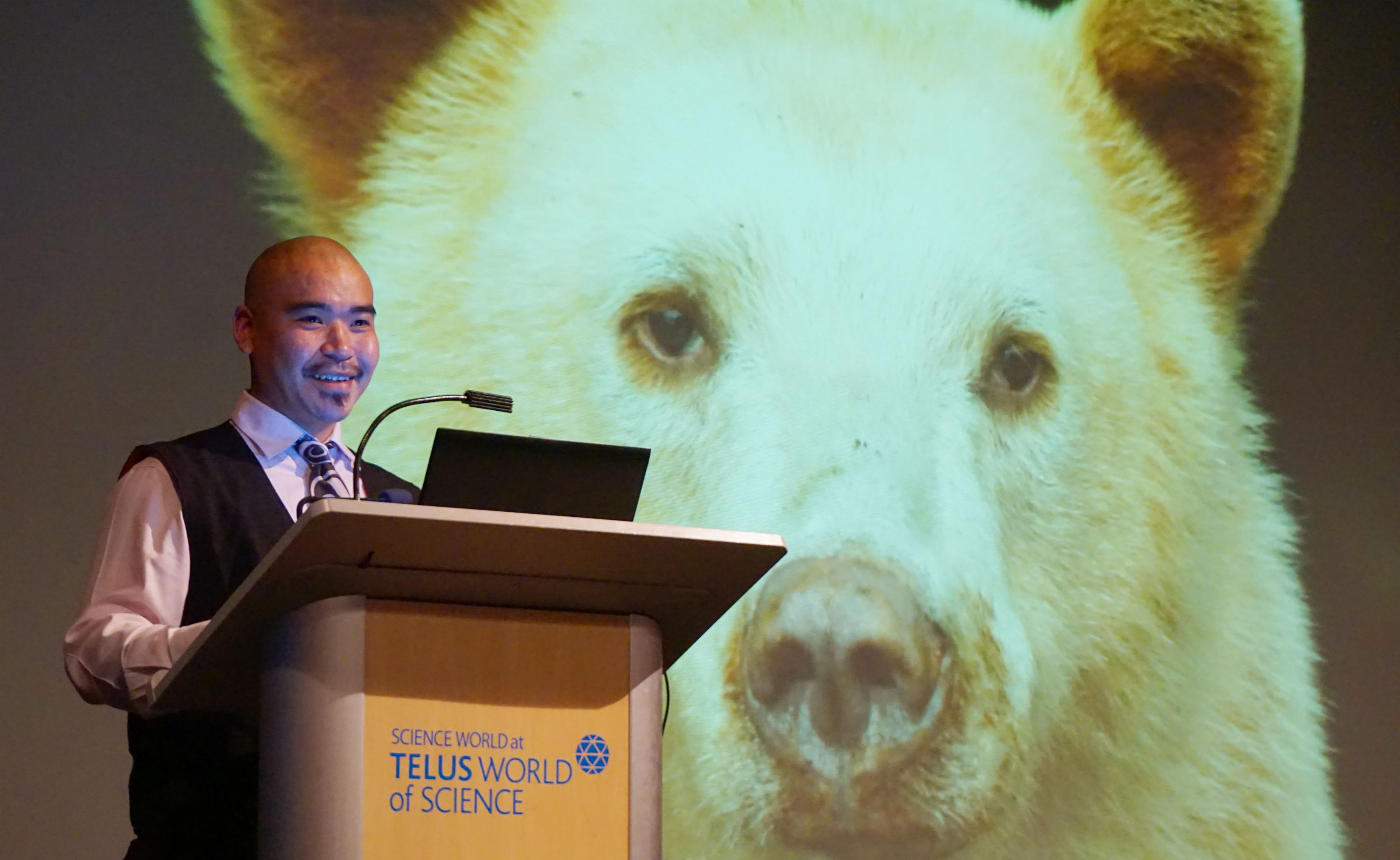 Doug Neasloss, Spirit Bear Lodge, Kitasoo Band, Kitasoo/Xai'xai, Klemtu, Great Bear Rainforest, trophy hunt, spirit bear